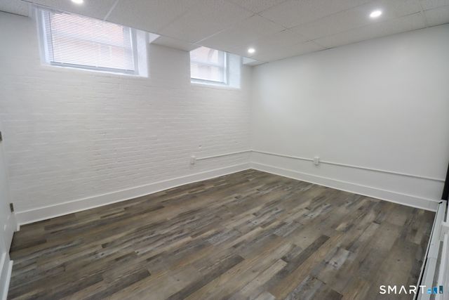 156 Garfield Avenue 12, New London, CT 06320