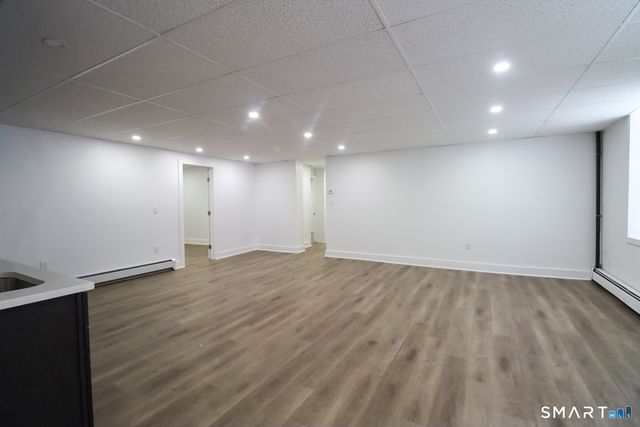 156 Garfield Avenue 12, New London, CT 06320