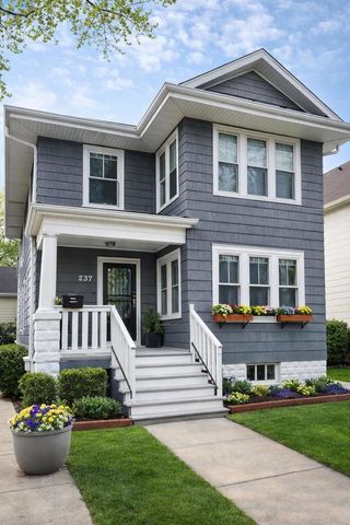 237 W 114th Street, Chicago, IL 60628