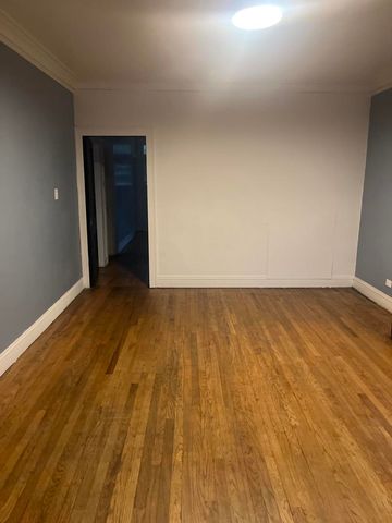 237 W 114th Street, Chicago, IL 60628