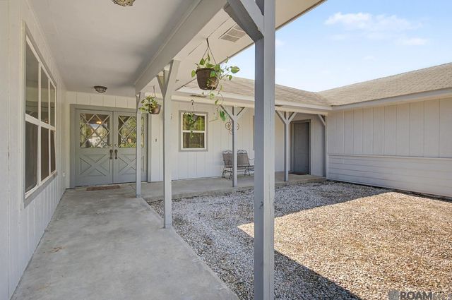 11911 Mccullough Rd, Zachary, LA 70791