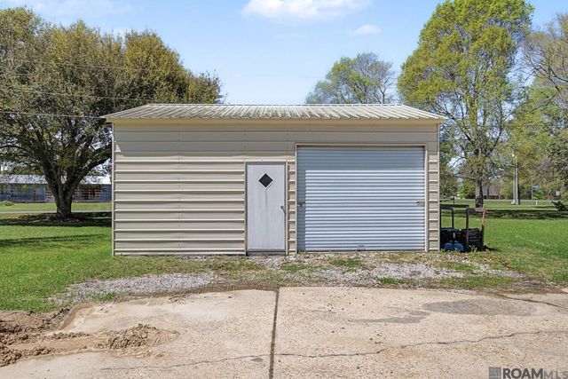 11911 Mccullough Rd, Zachary, LA 70791
