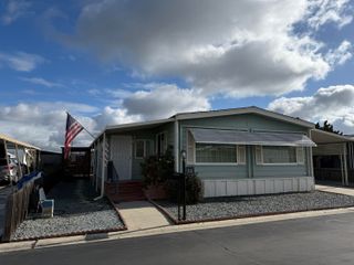 2627 W Midvalley Avenue 88, Visalia, CA 93277