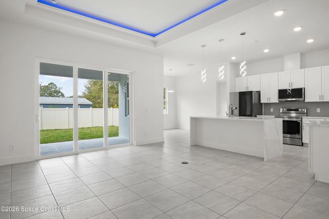 655 Vine Street, Melbourne, FL 32904