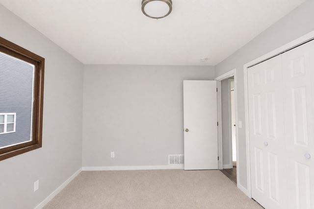 7797 Woodpark Boulevard, Woodbury, MN 55125