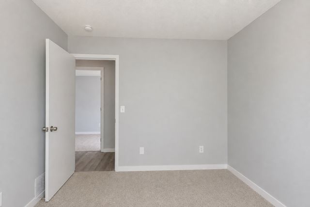7797 Woodpark Boulevard, Woodbury, MN 55125
