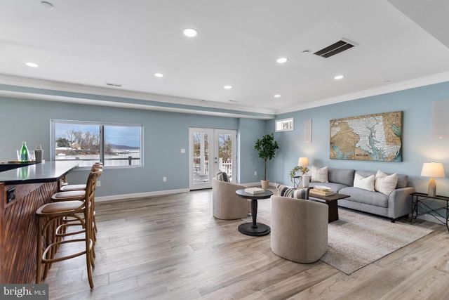 404 ALAMEDA PKWY, Arnold, MD 21012