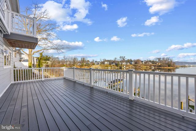 404 ALAMEDA PKWY, Arnold, MD 21012