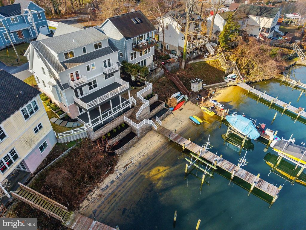 404 ALAMEDA PKWY, Arnold, MD 21012