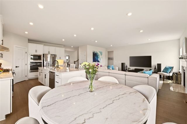 1531 Beaumont Way, Victor, NY 14564