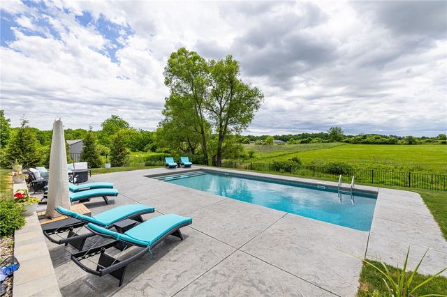 1531 Beaumont Way, Victor, NY 14564