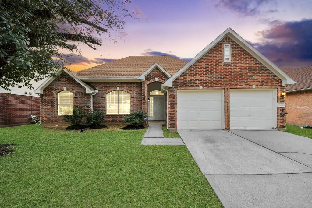 16243 April Ridge Drive, Houston, TX 77083