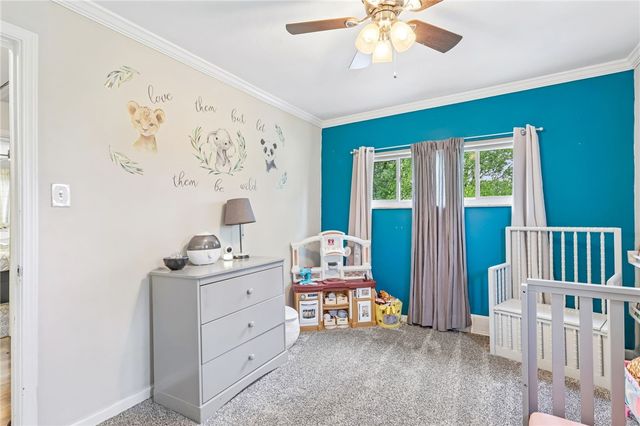 122 Hillcrest Dr, Ross Twp, PA 15237