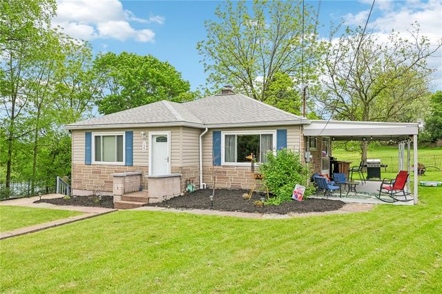 122 Hillcrest Dr, Ross Twp, PA 15237