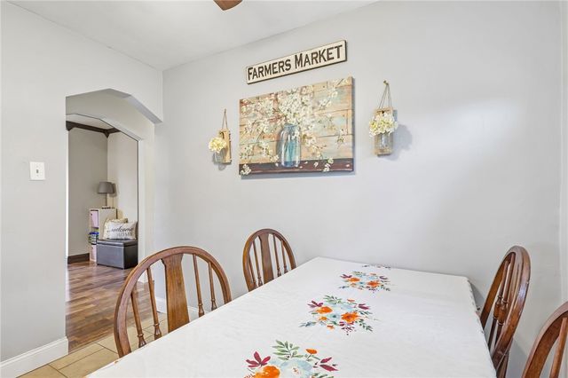 122 Hillcrest Dr, Ross Twp, PA 15237