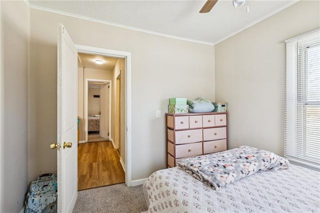 3022 Wallace Avenue, Kansas City, MO 64129