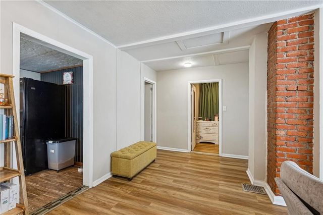 3022 Wallace Avenue, Kansas City, MO 64129