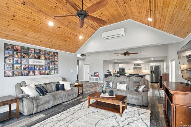603 BARBARA DR, Canyon Lake, TX 78133
