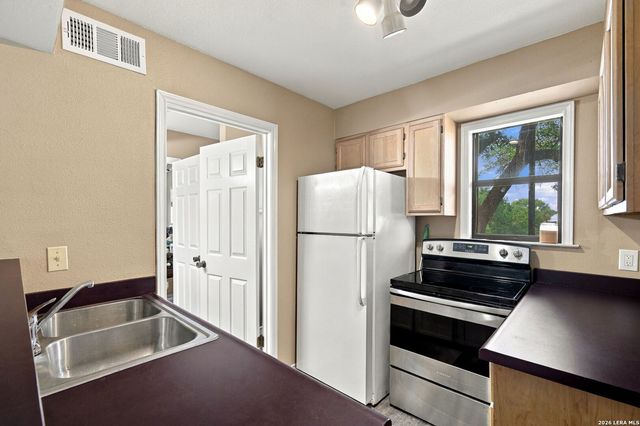 603 BARBARA DR, Canyon Lake, TX 78133