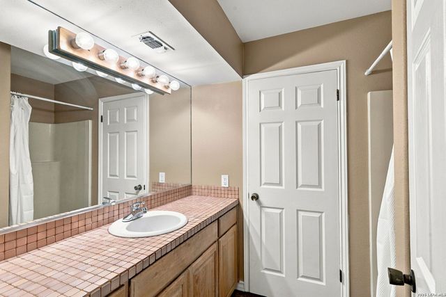 603 BARBARA DR, Canyon Lake, TX 78133