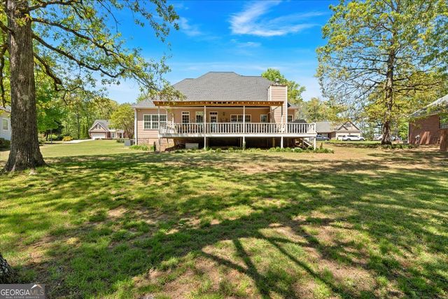 16 Quarter Horse Drive NW, Rome, GA 30165