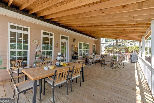 16 Quarter Horse Drive NW, Rome, GA 30165