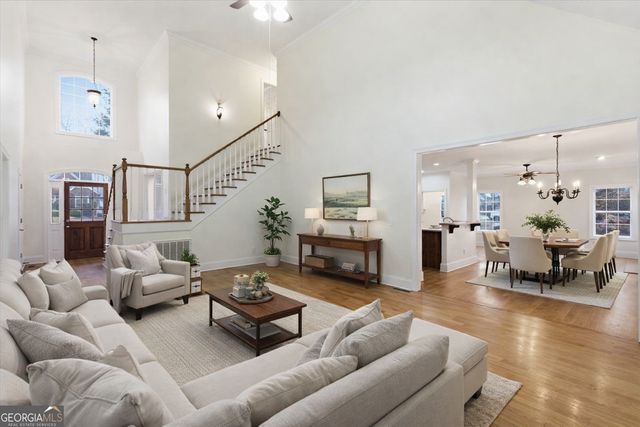 16 Quarter Horse Drive NW, Rome, GA 30165