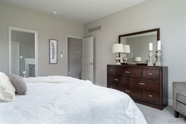 1 TBB Parker Pointe @ Brightleaf Manor Villas, Wildwood, MO 63038