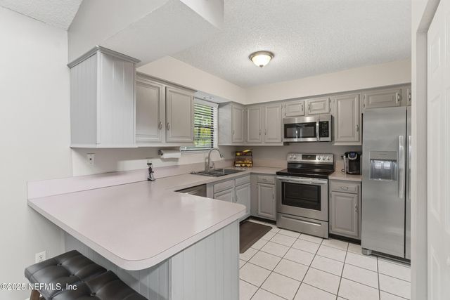 1540 LEMONWOOD Road, St. Johns, FL 32259