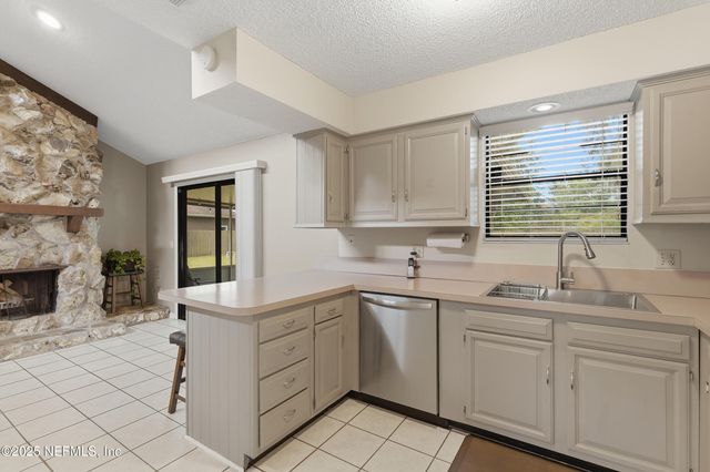 1540 LEMONWOOD Road, St. Johns, FL 32259