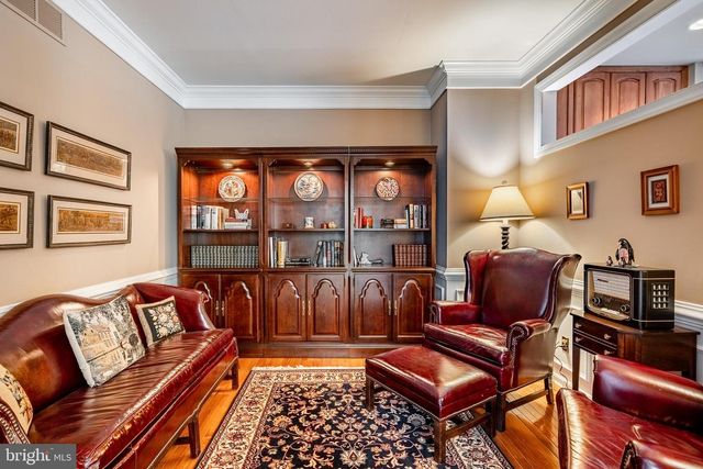 115 CAMELOT LN, Newtown Square, PA 19073