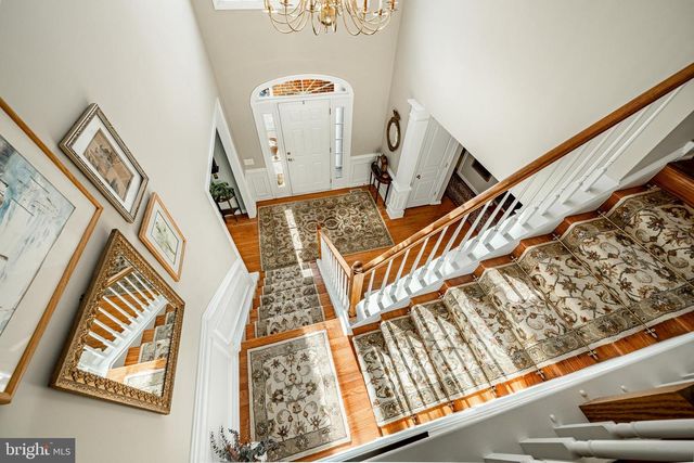 115 CAMELOT LN, Newtown Square, PA 19073