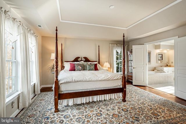 115 CAMELOT LN, Newtown Square, PA 19073