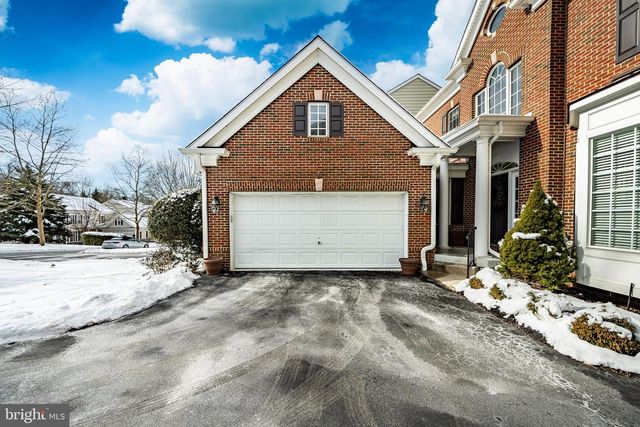 115 CAMELOT LN, Newtown Square, PA 19073