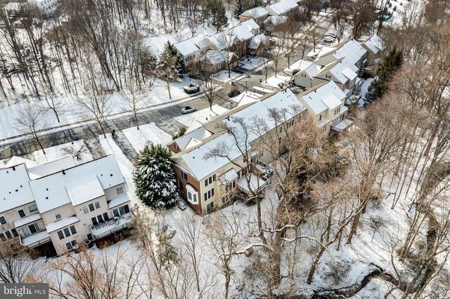 115 CAMELOT LN, Newtown Square, PA 19073