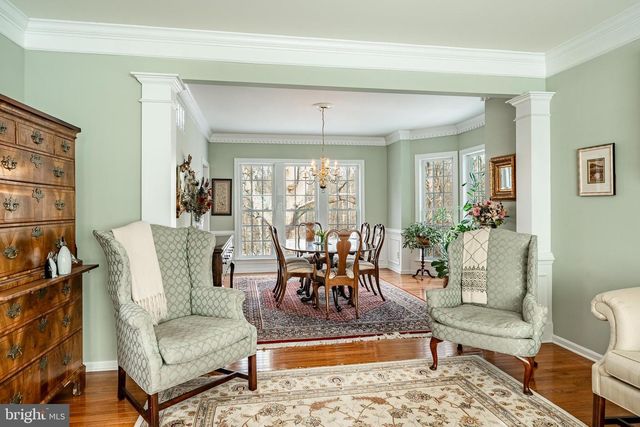 115 CAMELOT LN, Newtown Square, PA 19073