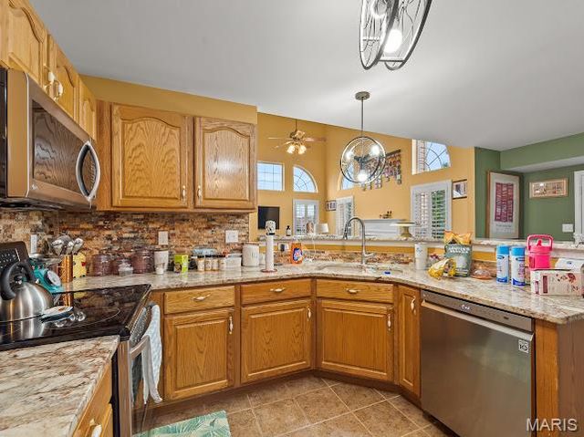 102 Stewart Springs Drive, Wentzville, MO 63385