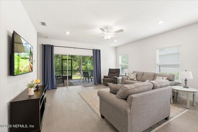 2828 HAMMOCK DALE Court, Green Cove Springs, FL 32043