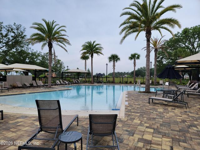 2828 HAMMOCK DALE Court, Green Cove Springs, FL 32043