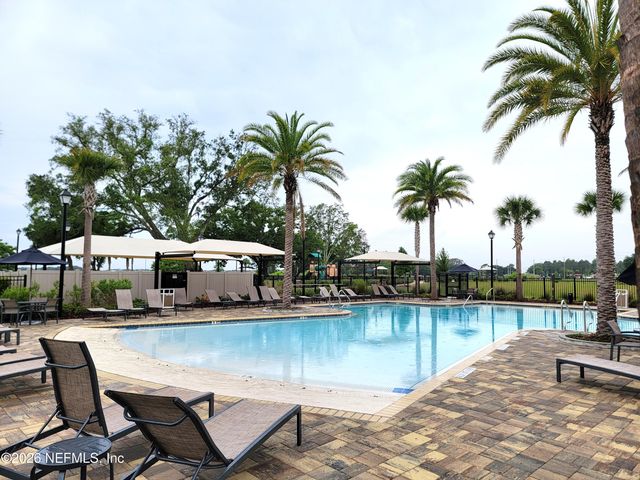 2828 HAMMOCK DALE Court, Green Cove Springs, FL 32043