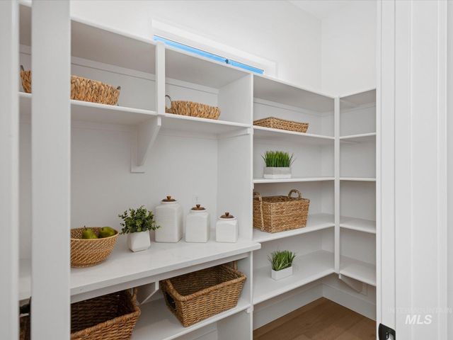 13898 N Malheur Pl, Boise, ID 83714