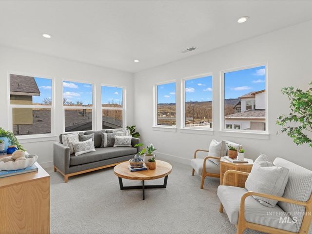 13898 N Malheur Pl, Boise, ID 83714