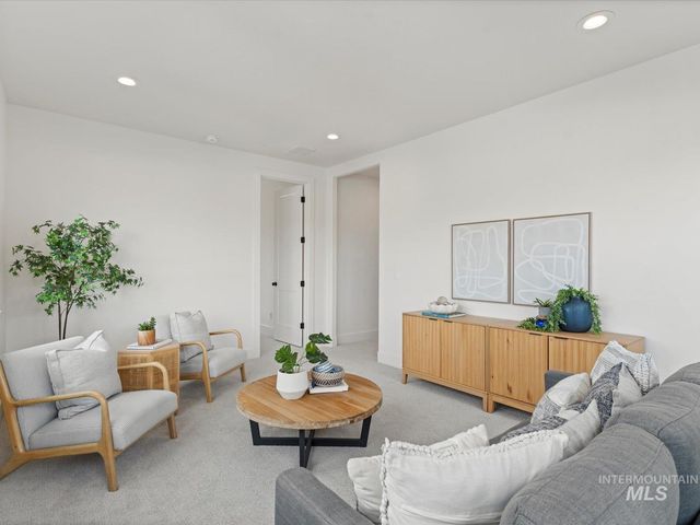 13898 N Malheur Pl, Boise, ID 83714