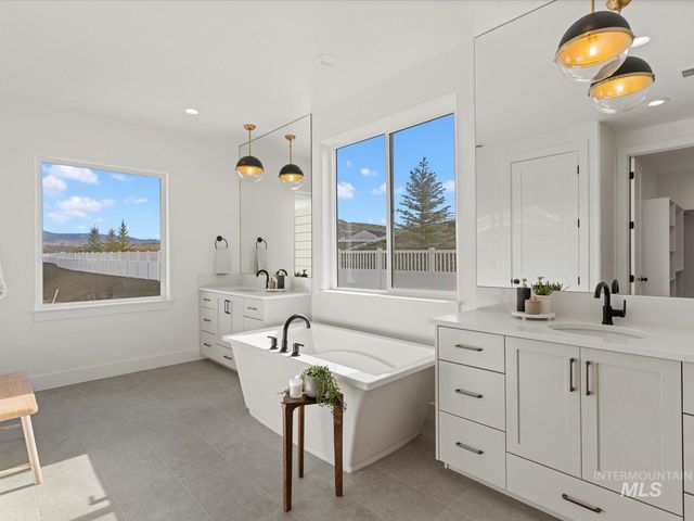 13898 N Malheur Pl, Boise, ID 83714