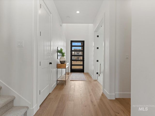 13898 N Malheur Pl, Boise, ID 83714