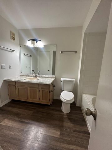 486 N PIN OAK PLACE 210, Longwood, FL 32779