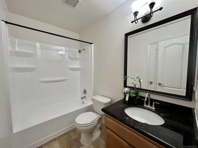 526 Calle Montecito 140, Oceanside, CA 92057