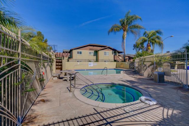 526 Calle Montecito 140, Oceanside, CA 92057