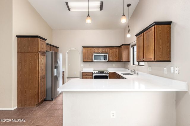 9321 E Lochnay Lane, Tucson, AZ 85747