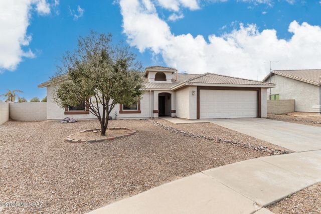 9321 E Lochnay Lane, Tucson, AZ 85747